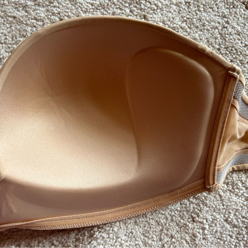Women’s Strapless Bra Delimira Sz 38DD NWT